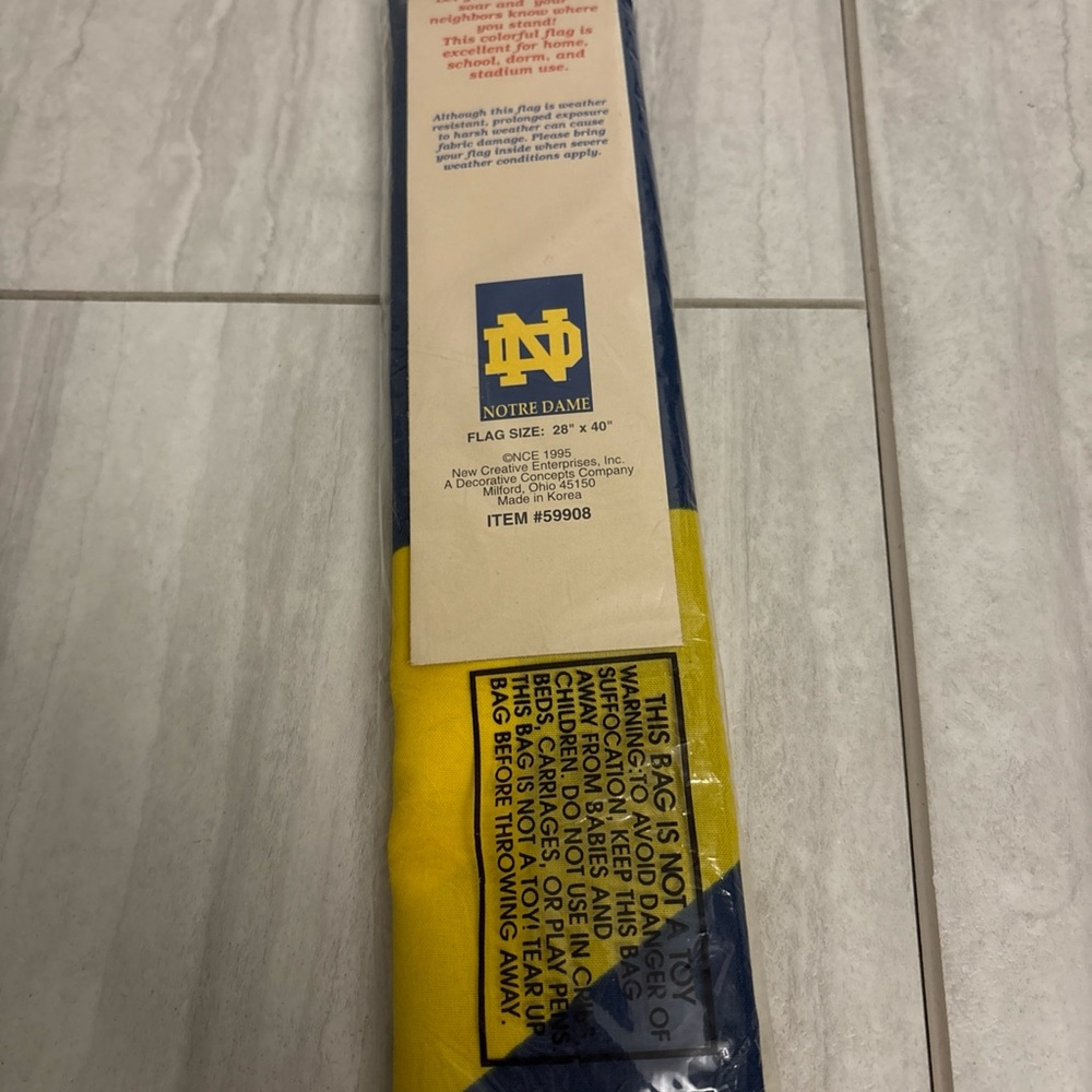 1995 Notre Dame Fighting Irish Flag - Navy & Gold
